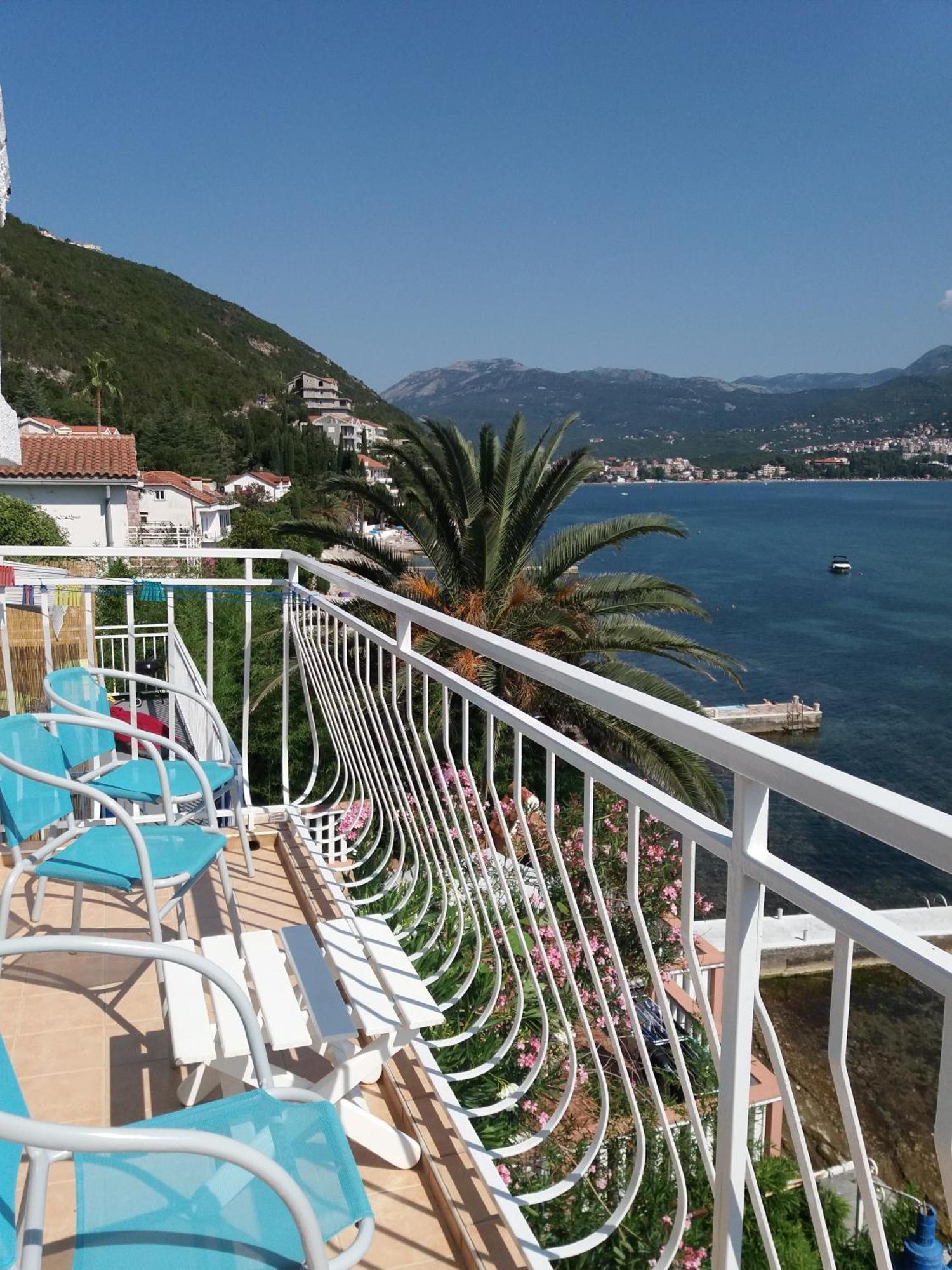 Apartment "I Love Njivice" Herceg Novi Buitenkant foto