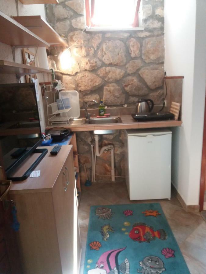 Apartment "I Love Njivice" Herceg Novi Buitenkant foto